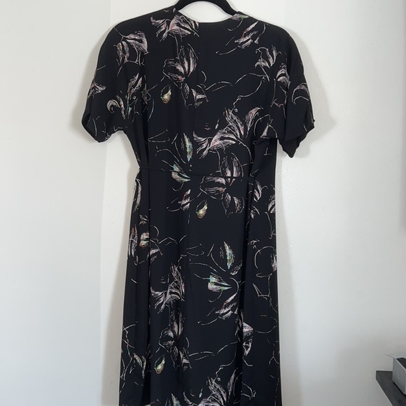 Aritzia Babaton Wallace Wrap Dress - Picture 7 of 8